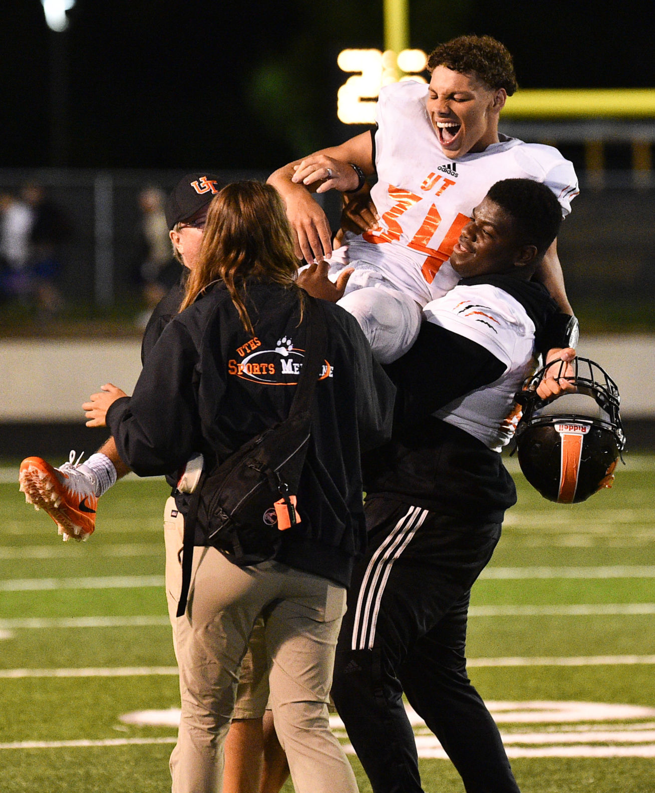 083019-qct-spt-ut-west-football-219a.jpg